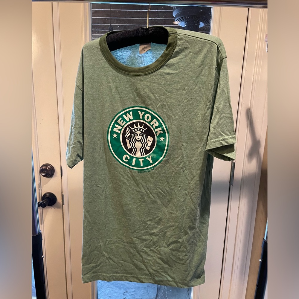 NYC “Starbucks” style t shirt size L